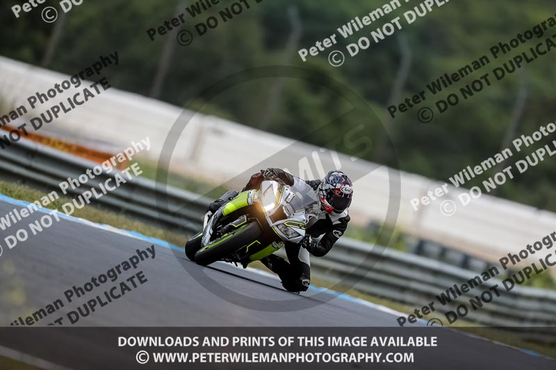 estoril;event digital images;motorbikes;no limits;peter wileman photography;portugal;trackday;trackday digital images
